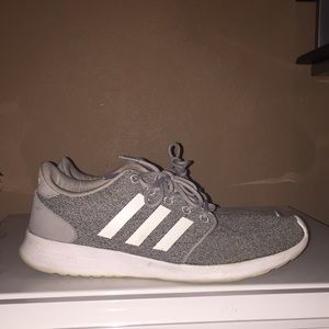 Adidas Cloudfoam Neo